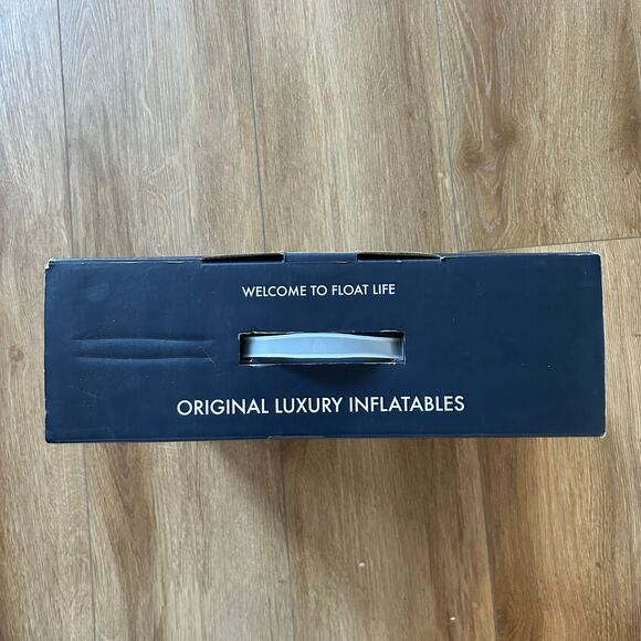 Funboy Luxury Inflatable Snowmobile Sled New in Box - Picture 5 of 6